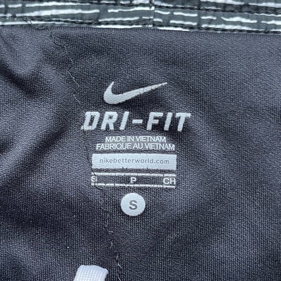 Nike Women's Black & White Dri-Fit Running Shorts w/ Lining - Size S - VGUC - Picture 3 of 9